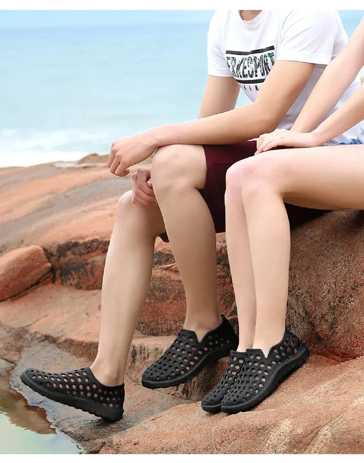 Barbati Vara Sandale Baotou Cut-out Moale, Talpa Non-Alunecare Pantofi Casual Iubitorii de Plajă Pantofi de Moda Gaura Pantofi marime Mare 45