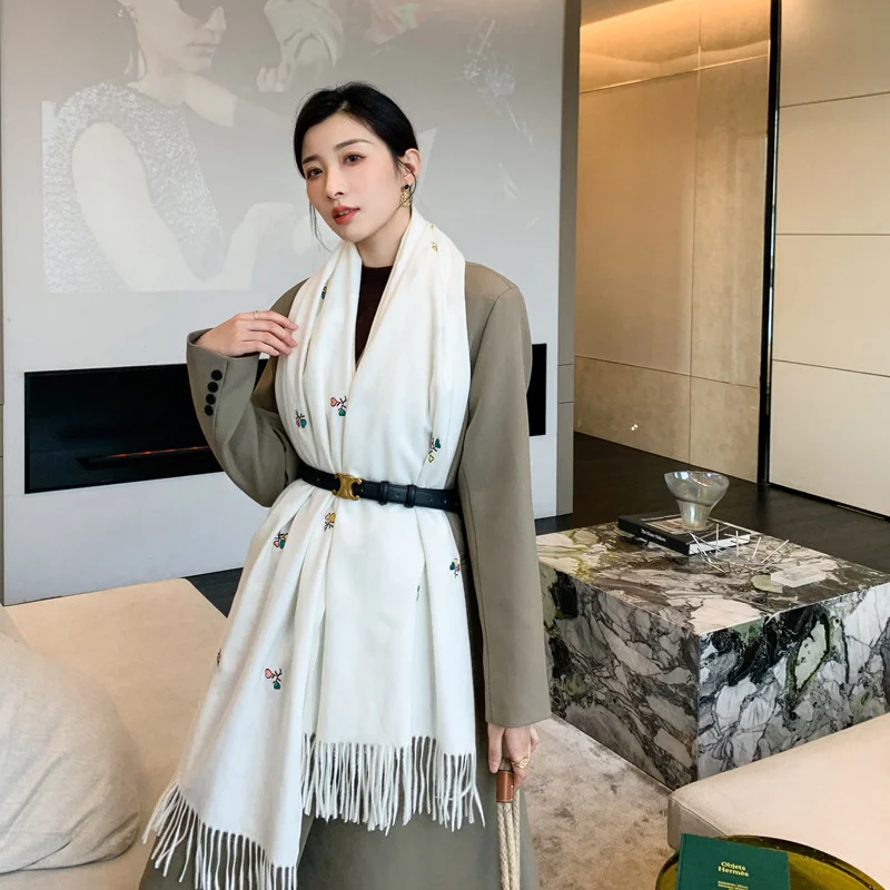 Moda coreeană broderii Florale de Iarnă Eșarfă Cald Cașmir Femei Fular Femei Eșarfe Doamna Șal Împachetări 2021 Design Nou
